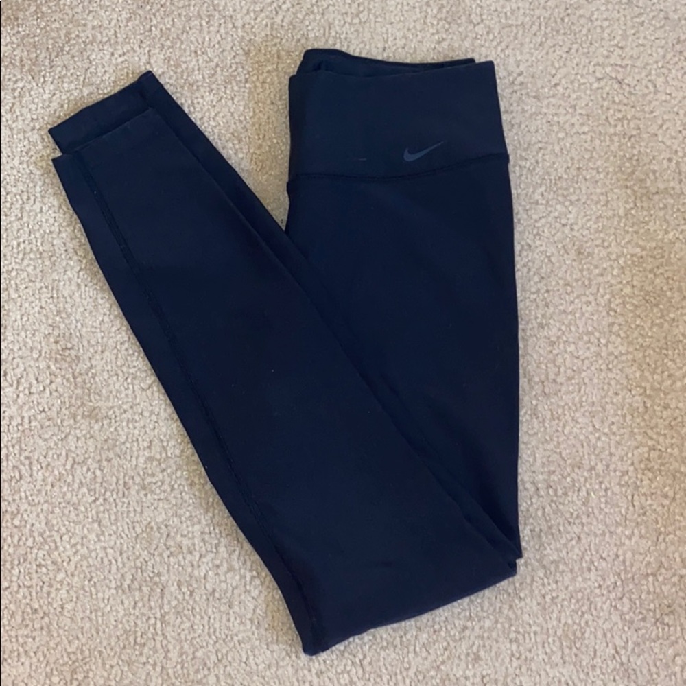 Nike dri fit leggings